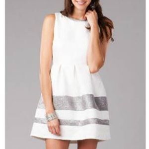 NEW $$:White dress, size large, #122